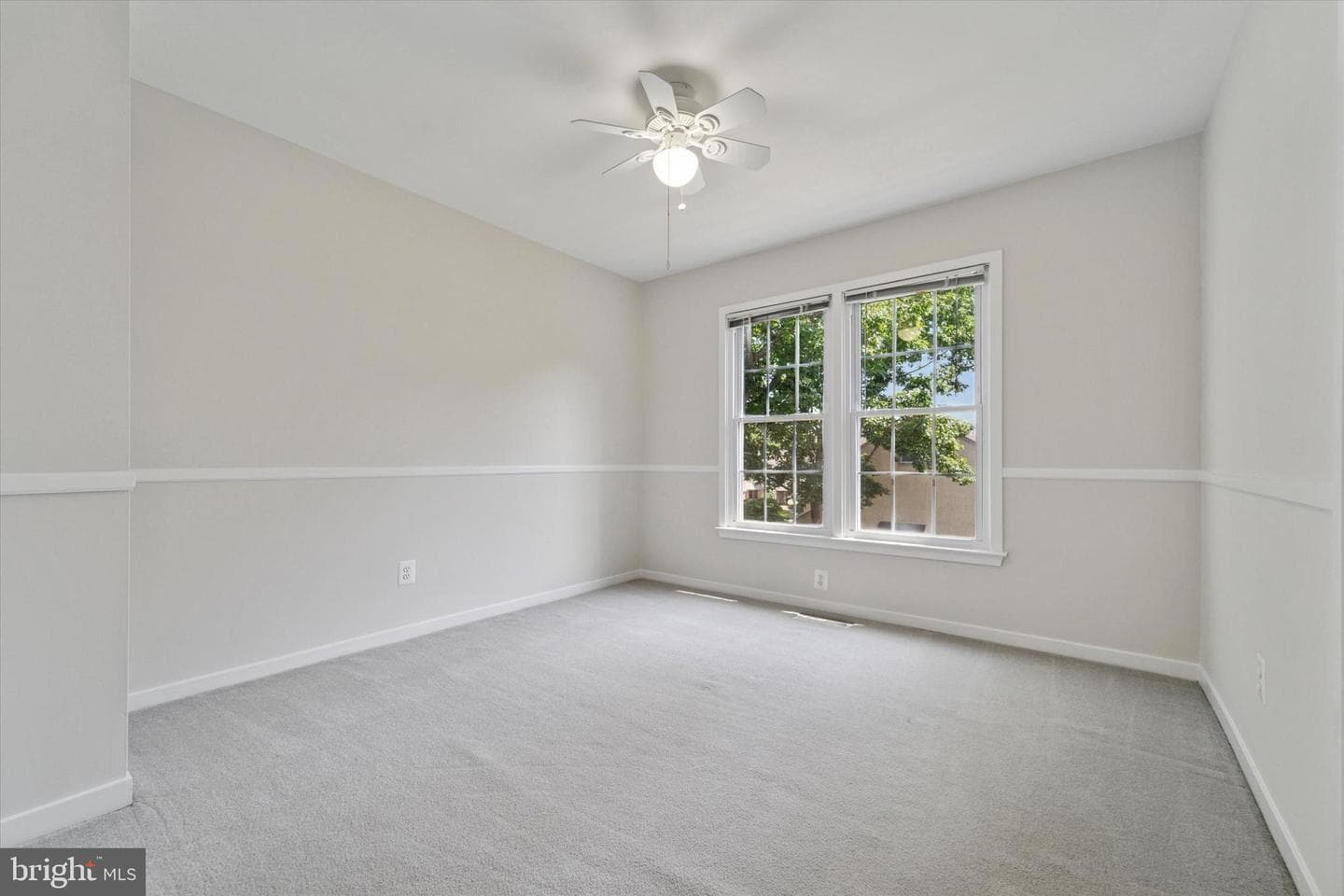 1305 Halifax Court #1305 photo 17