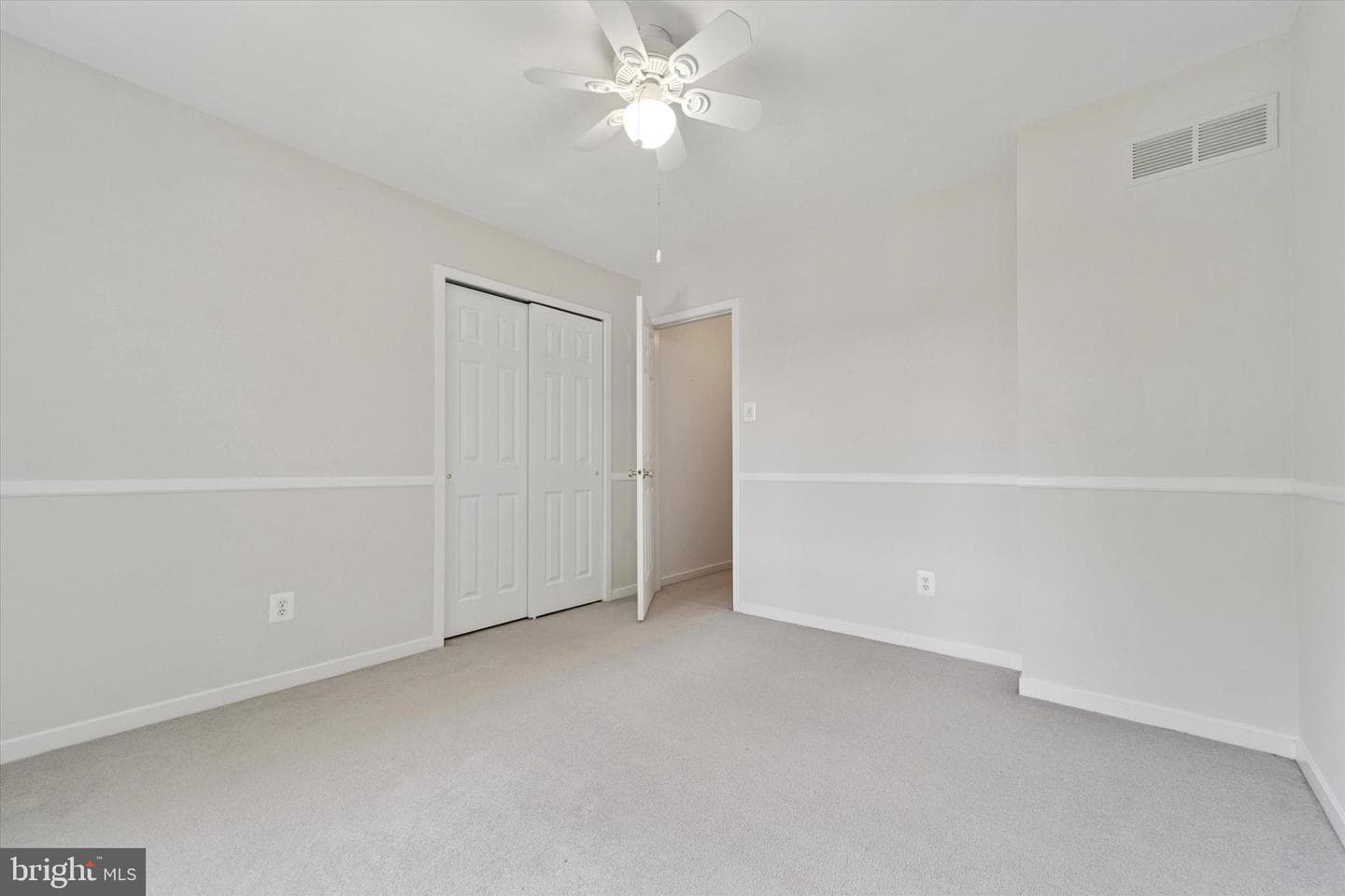 1305 Halifax Court #1305 photo 18