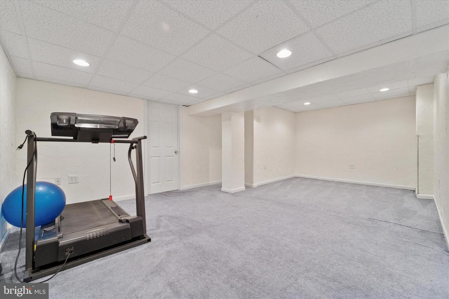 1305 Halifax Court #1305 photo 23
