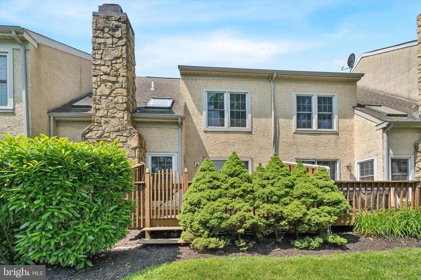 1305 Halifax Court #1305 photo 24