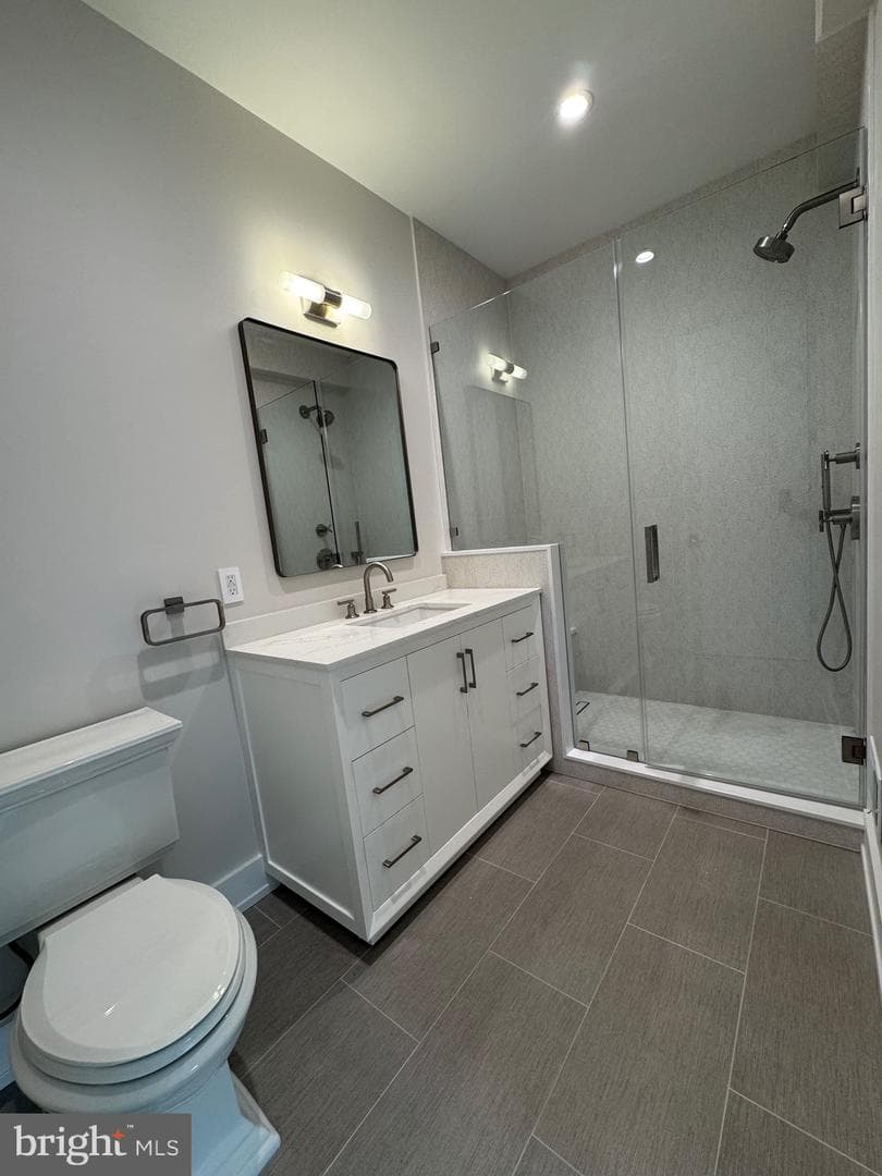 222 Hunters Lane photo 40