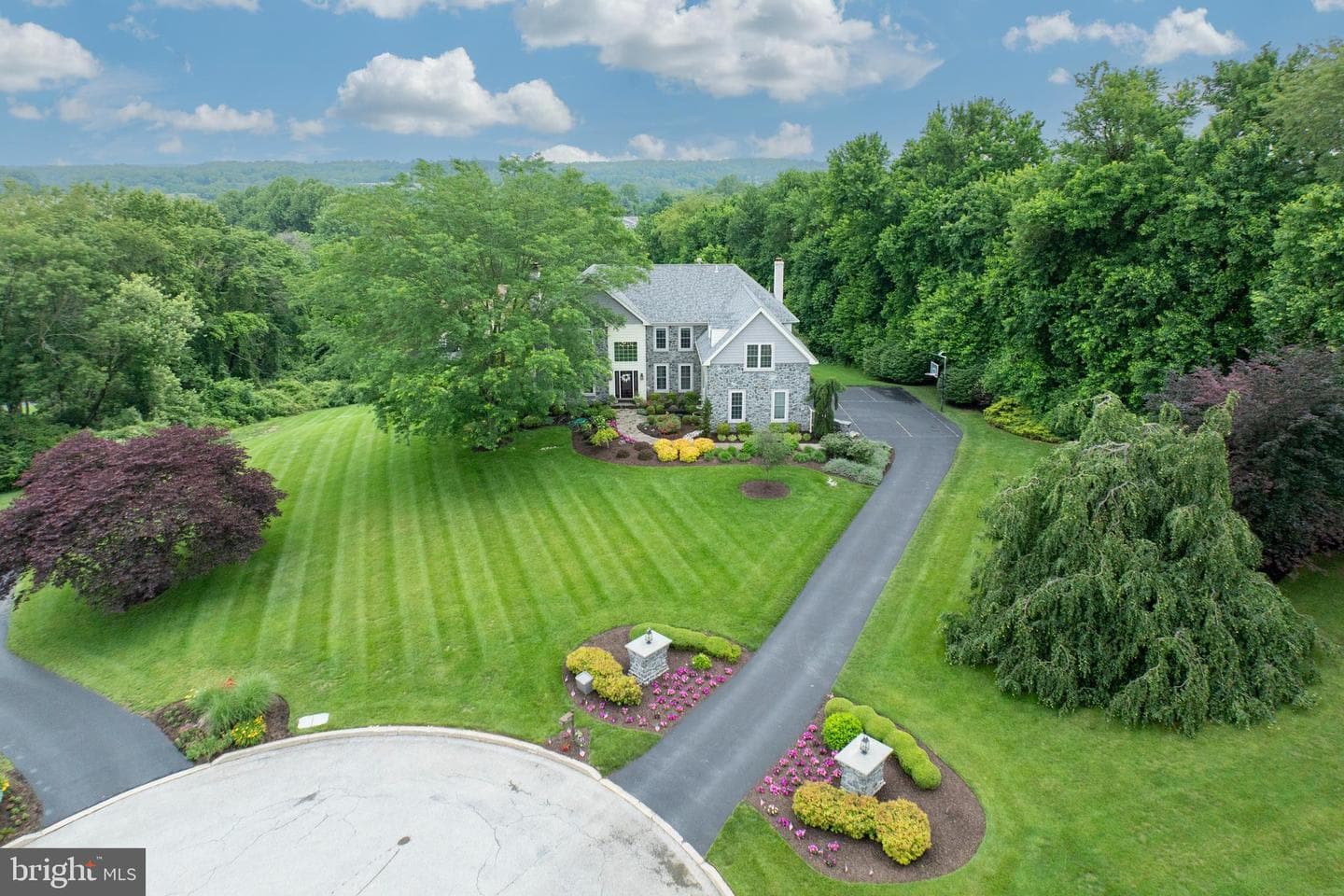 893 Glendale Lane photo 47