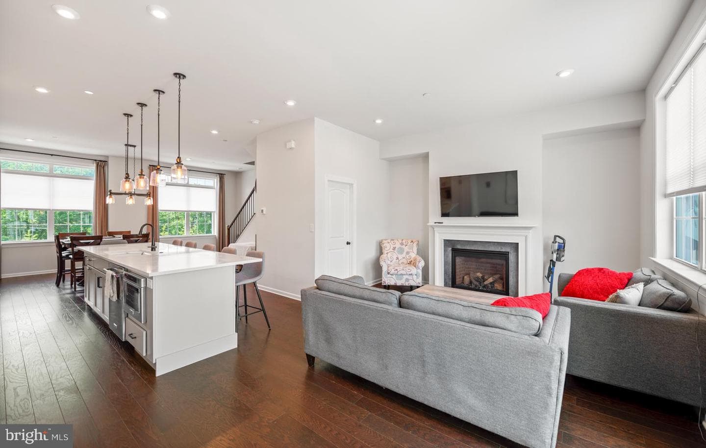 187 Smithworks Boulevard photo 22