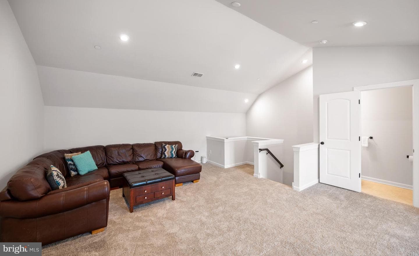 187 Smithworks Boulevard photo 42