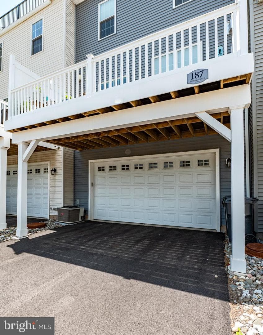 187 Smithworks Boulevard photo 44