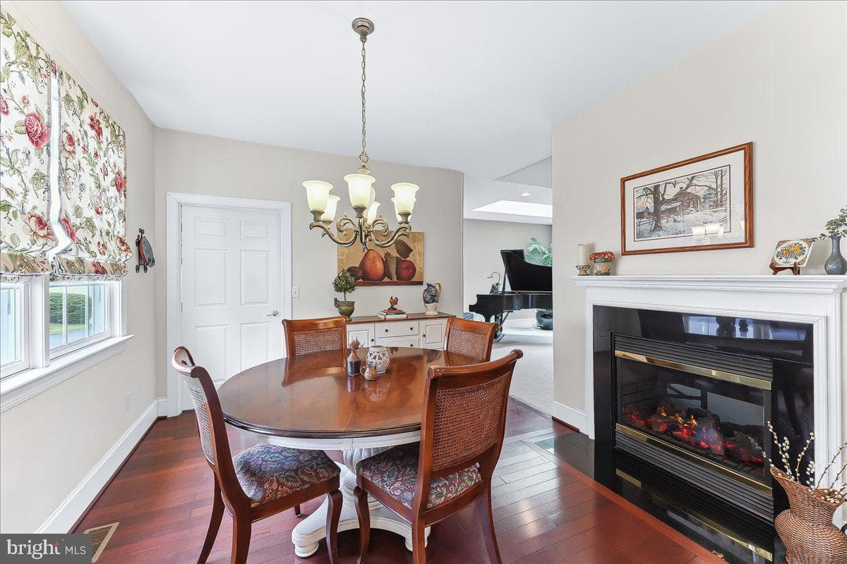 201 Brittany Drive photo 19