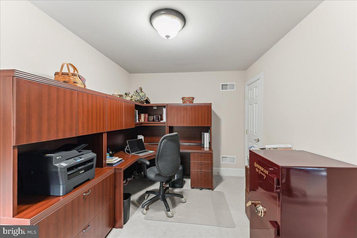 201 Brittany Drive photo 34