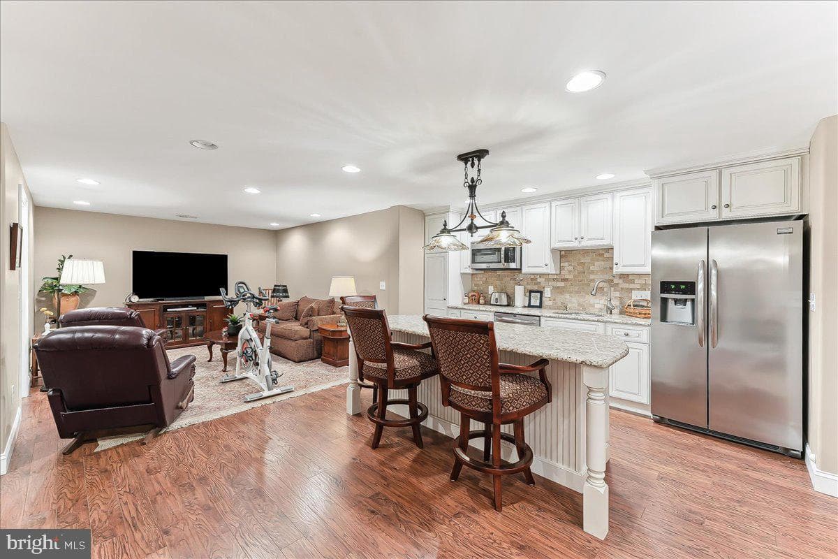 201 Brittany Drive photo 36