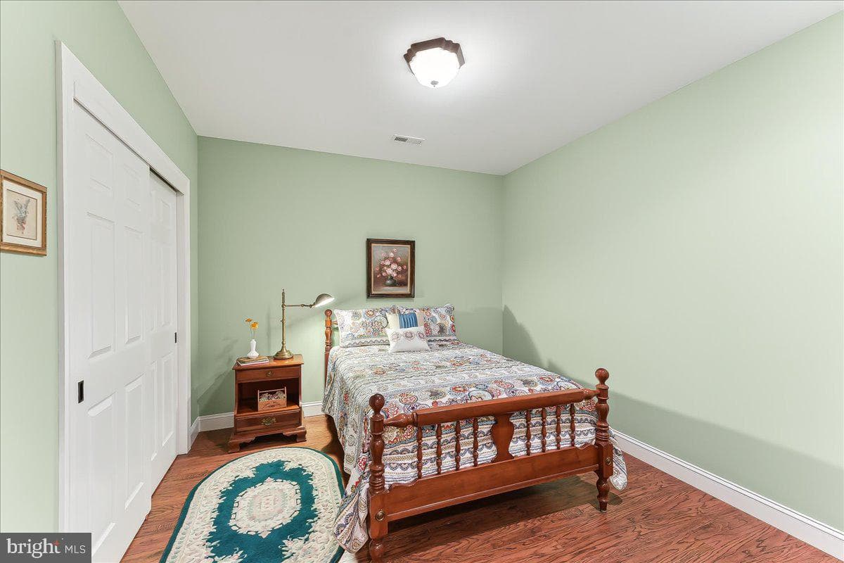 201 Brittany Drive photo 40