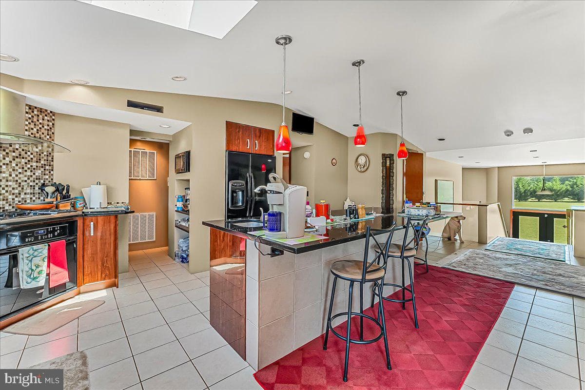15 Wood Valley Lane photo 14