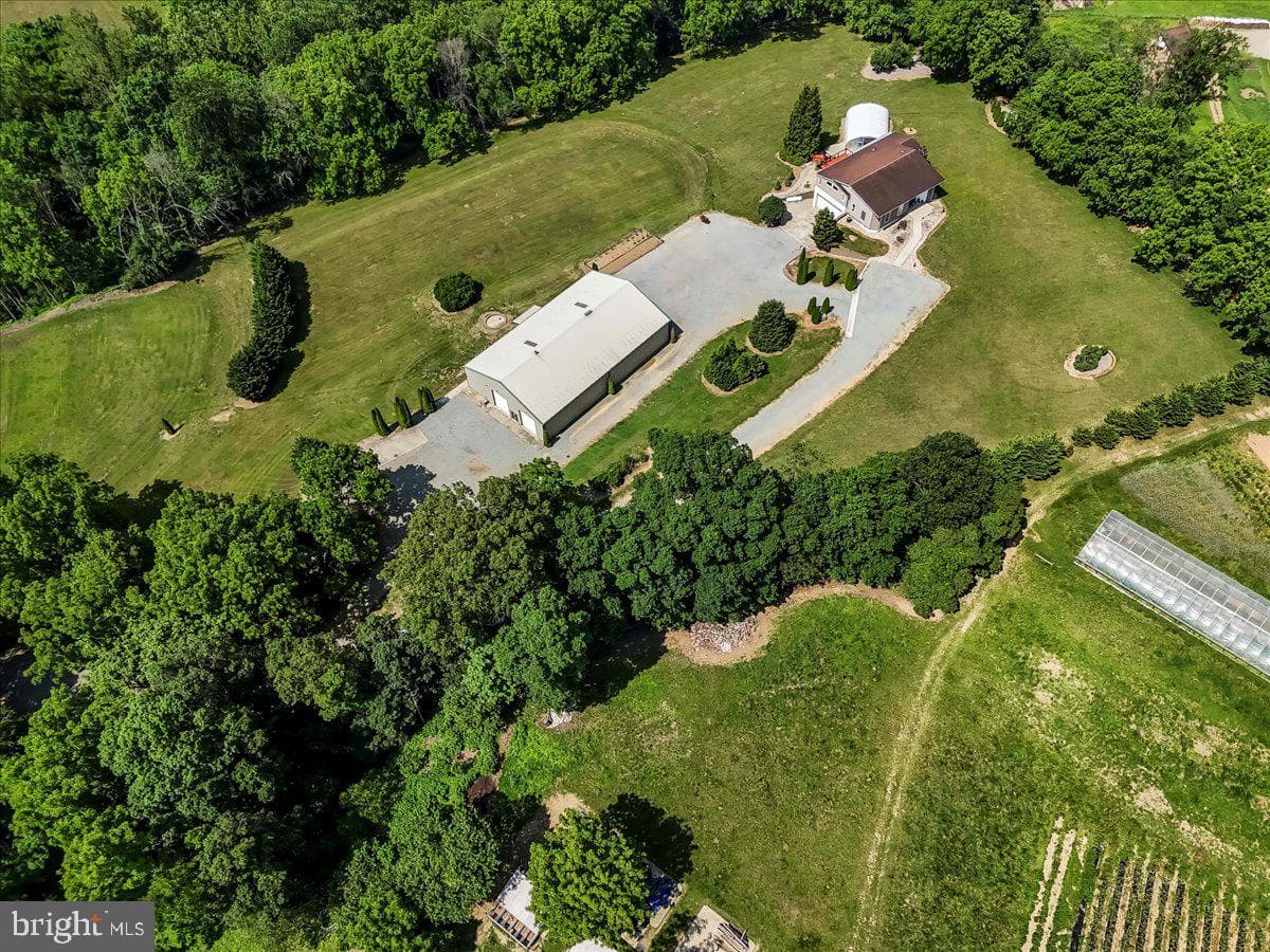15 Wood Valley Lane photo 74