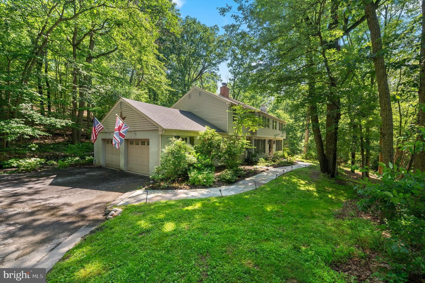 1792 Hamilton Drive photo 29