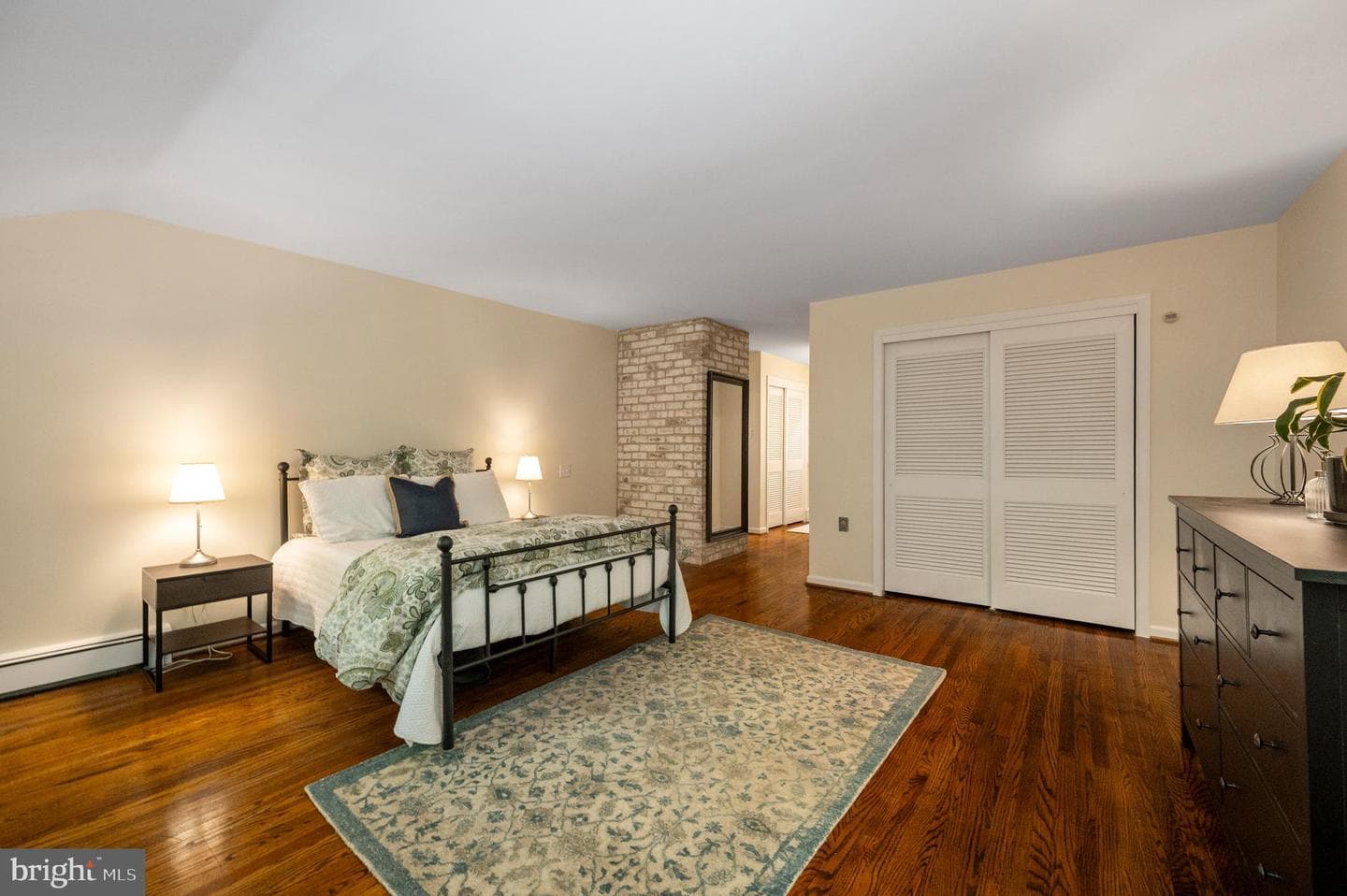 1792 Hamilton Drive photo 33