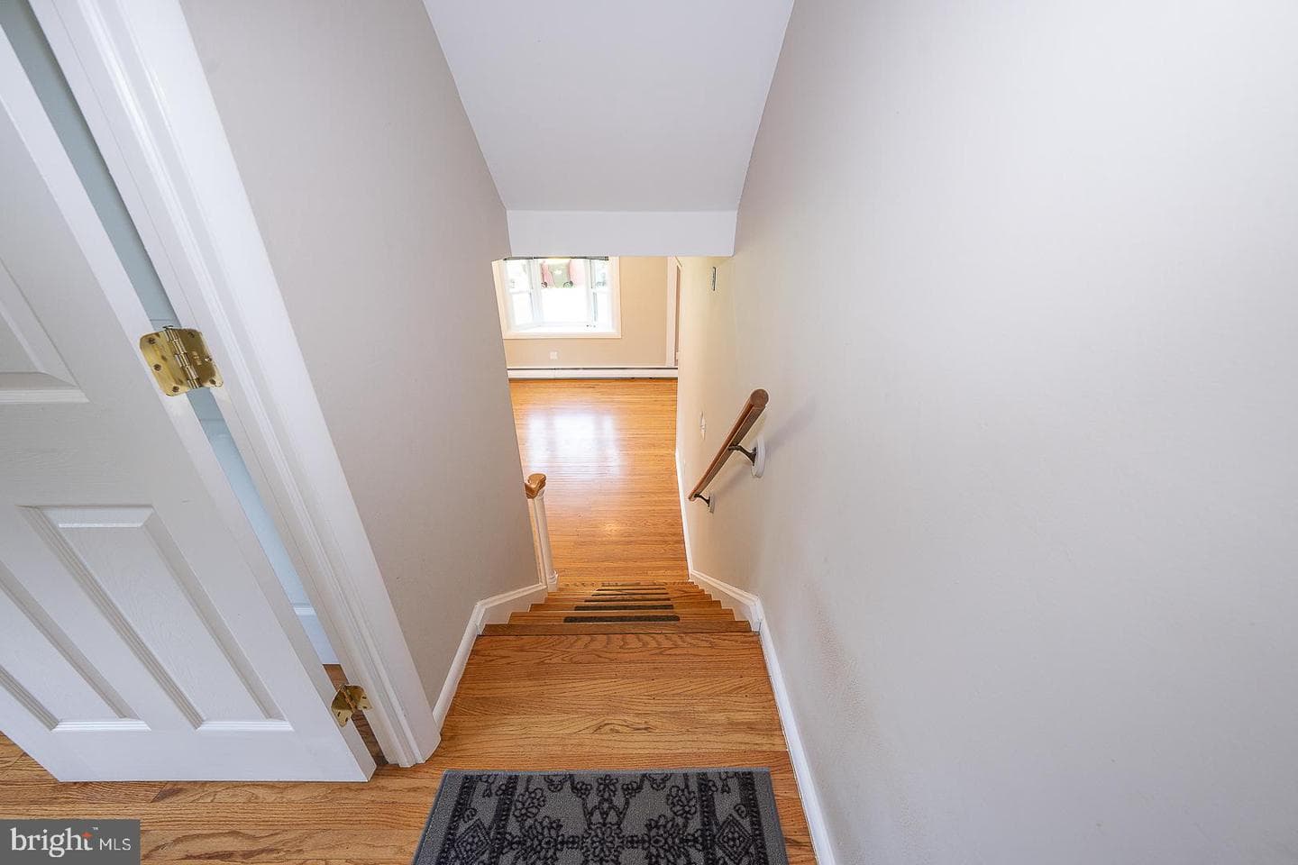 13 Bryan Avenue photo 21