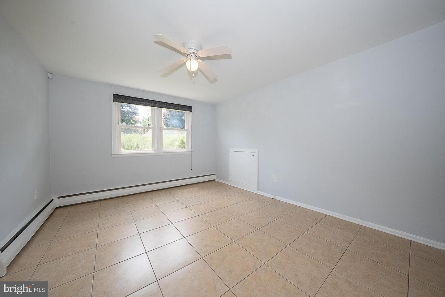 13 Bryan Avenue photo 35