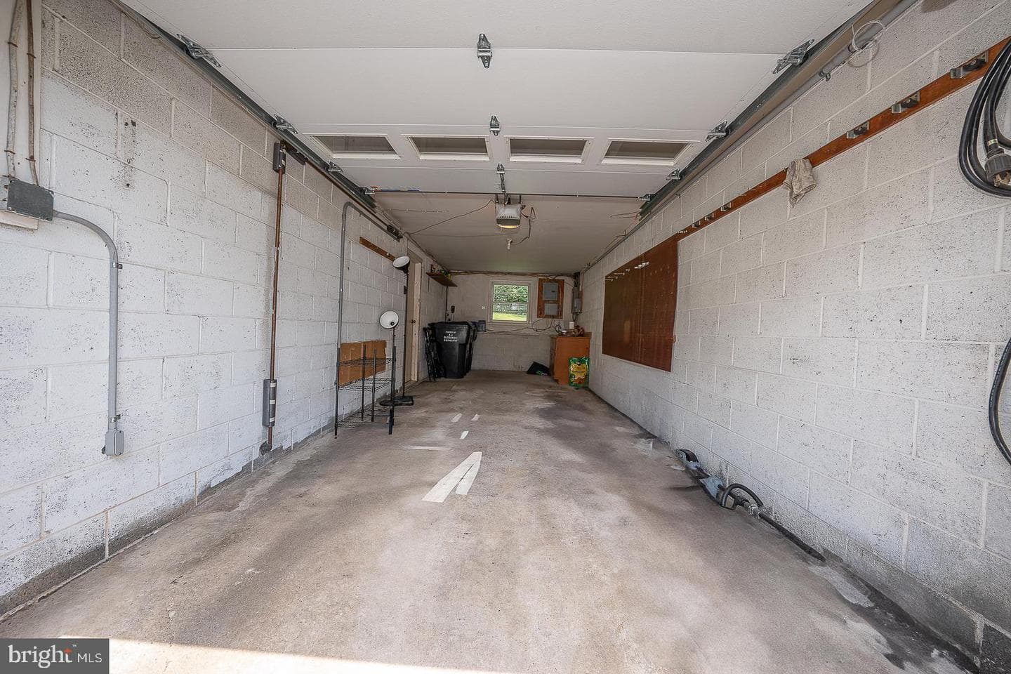 13 Bryan Avenue photo 40