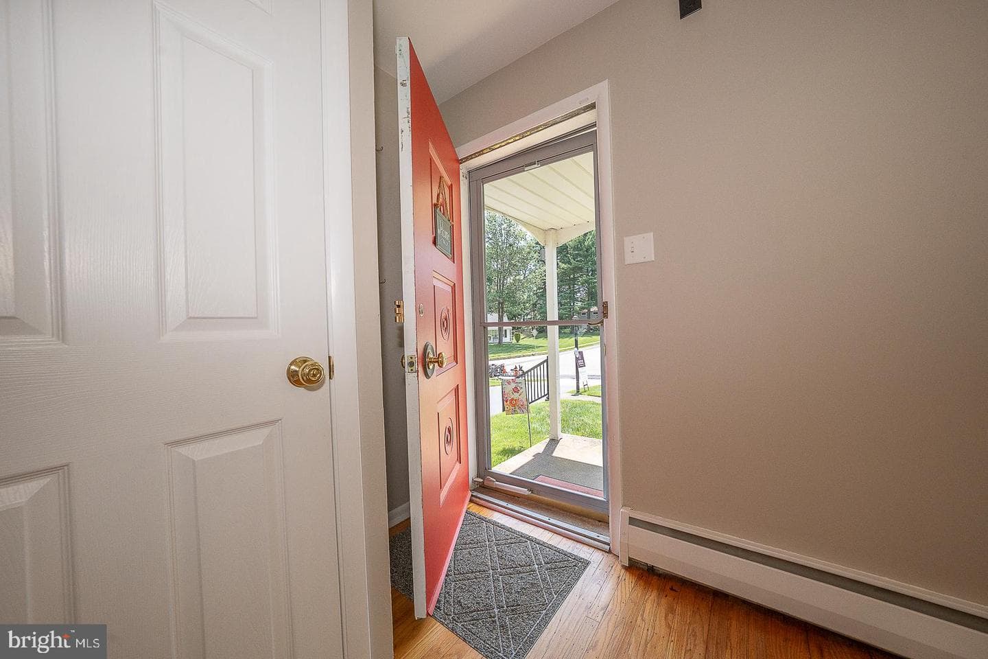 13 Bryan Avenue photo 7