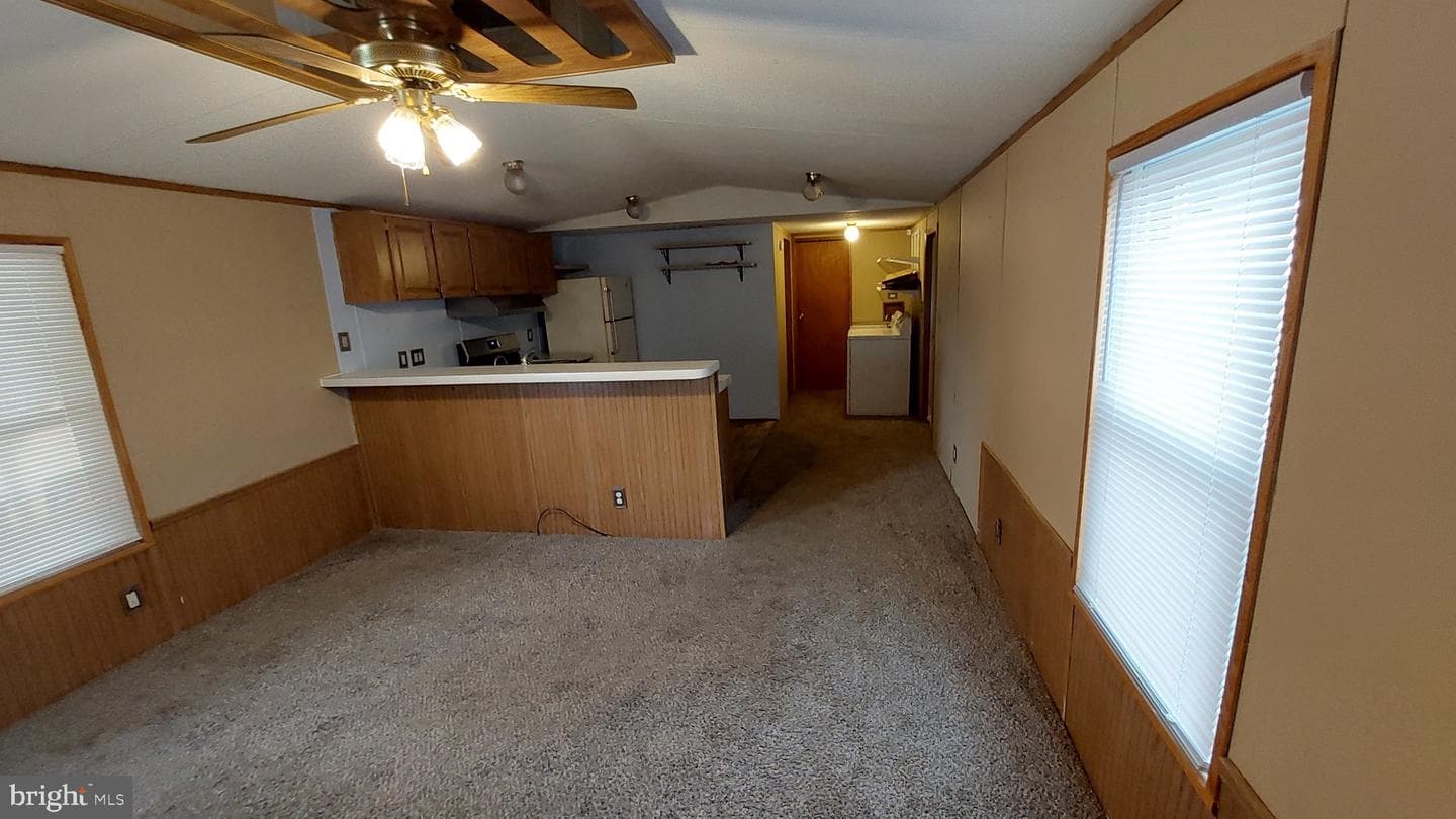 836 Buttonwood Avenue photo 11