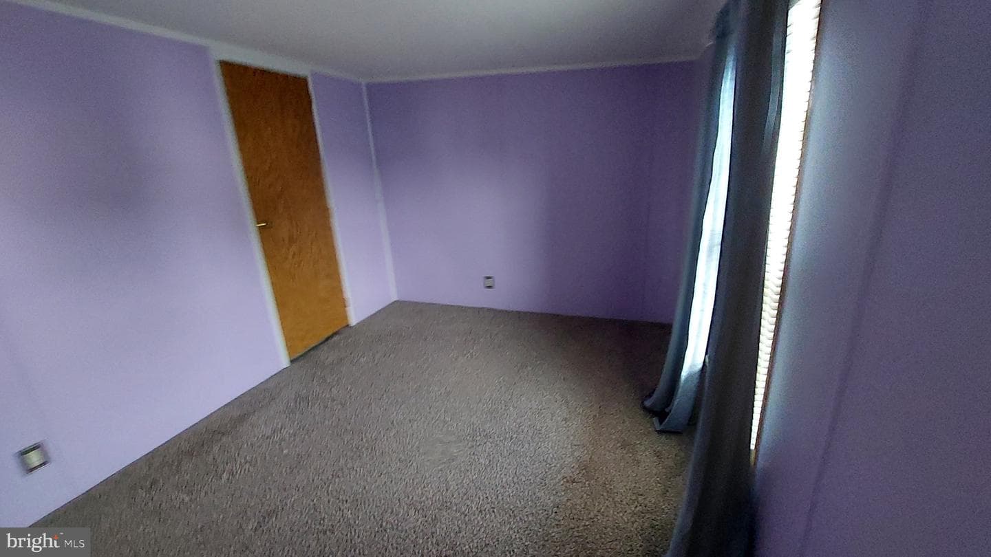 836 Buttonwood Avenue photo 5