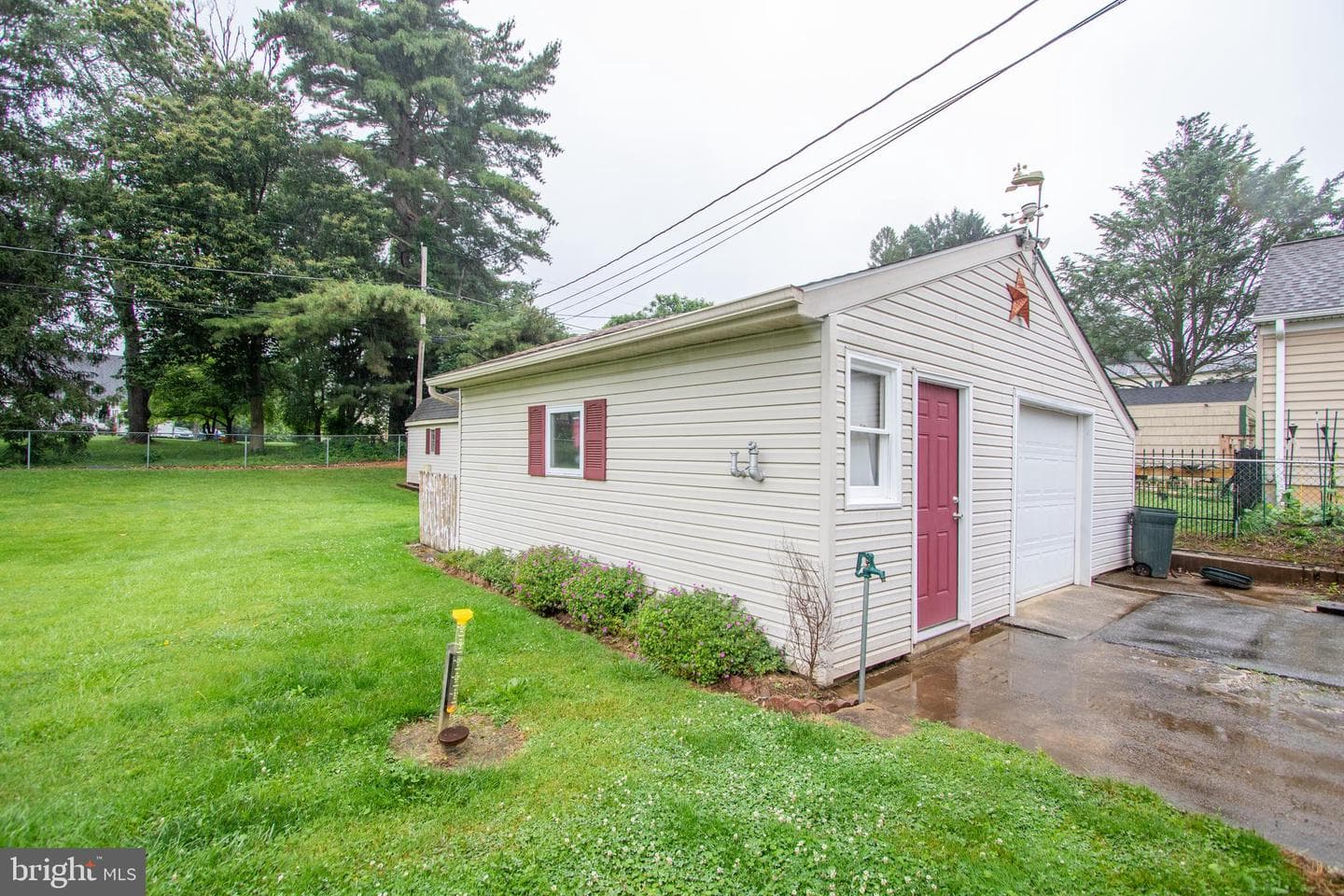 1327 Park Avenue photo 13