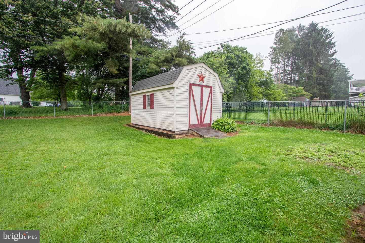1327 Park Avenue photo 14