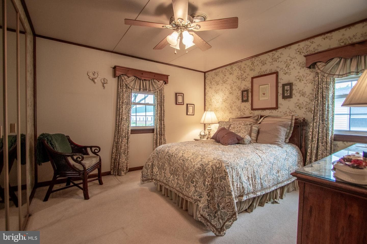 1327 Park Avenue photo 30
