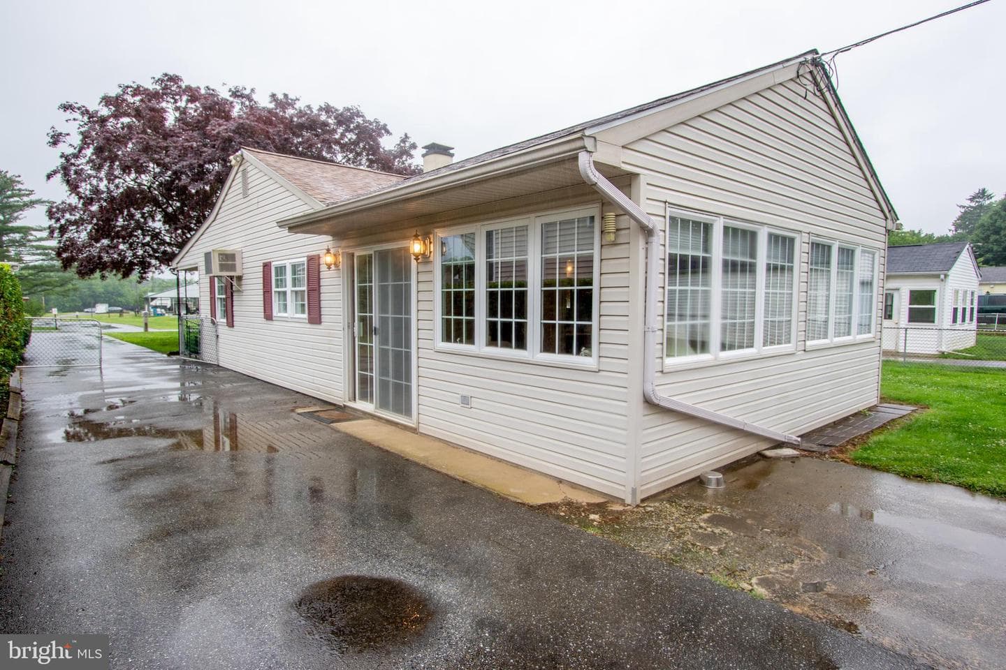1327 Park Avenue photo 8