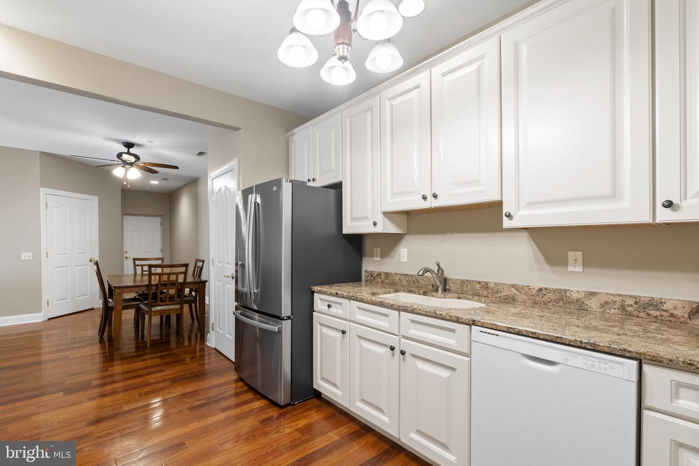 1324 W Chester Pike #105 photo 11