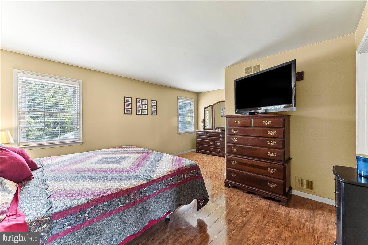 1130 Delaware Lane photo 22