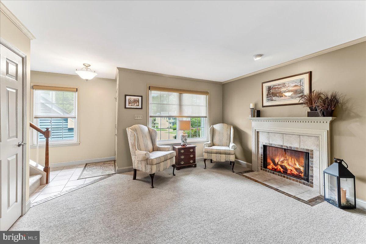 1130 Delaware Lane photo 6