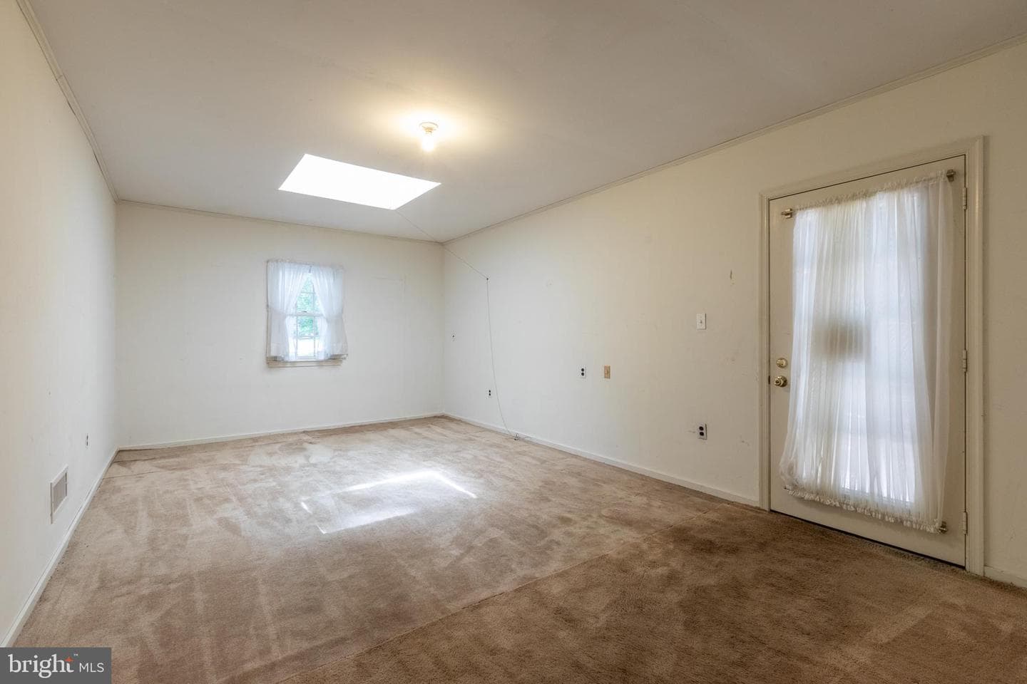 402 Howell Road photo 23