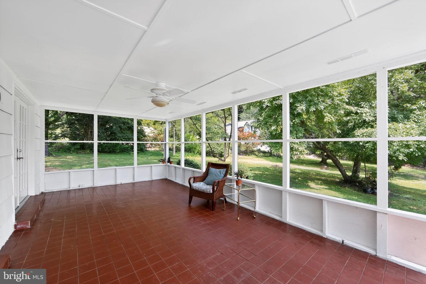 405 Edgewood Drive photo 15