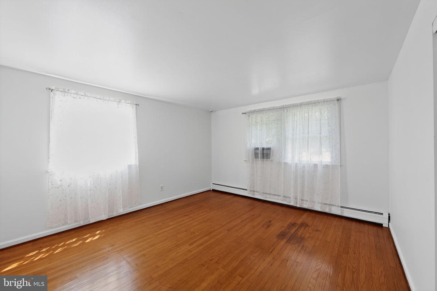 405 Edgewood Drive photo 24