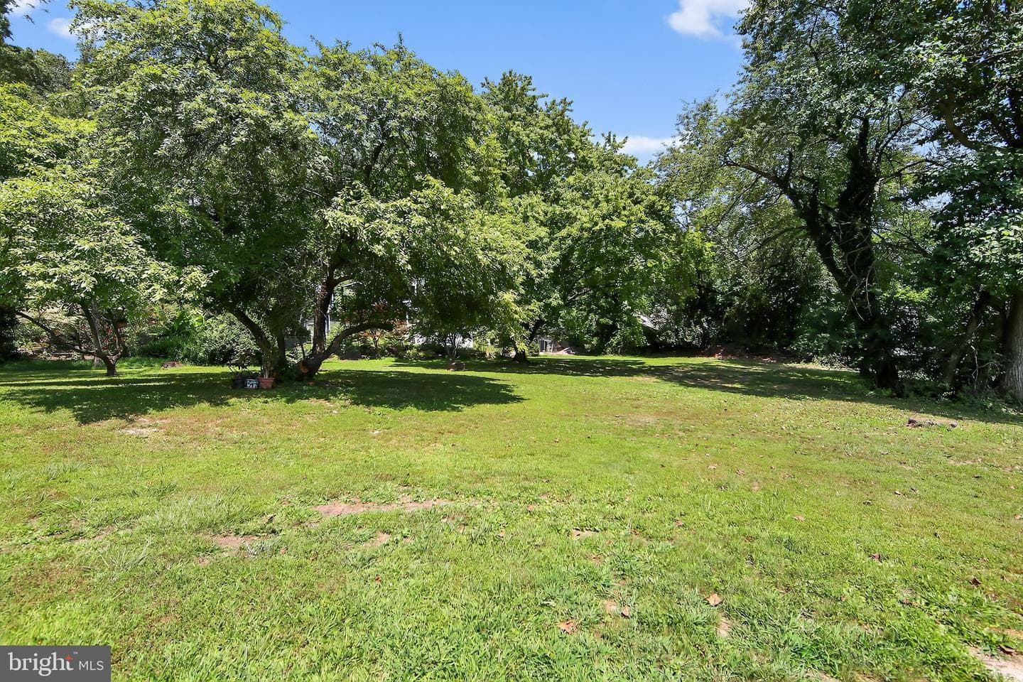 405 Edgewood Drive photo 33