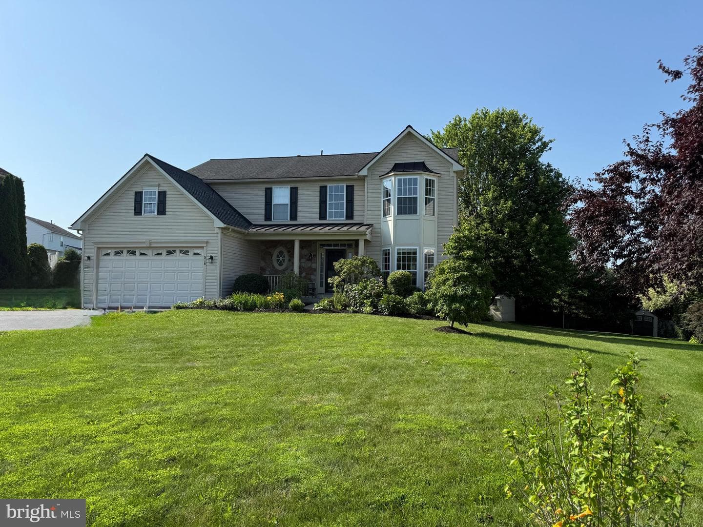 518 Pebble Lane photo 2