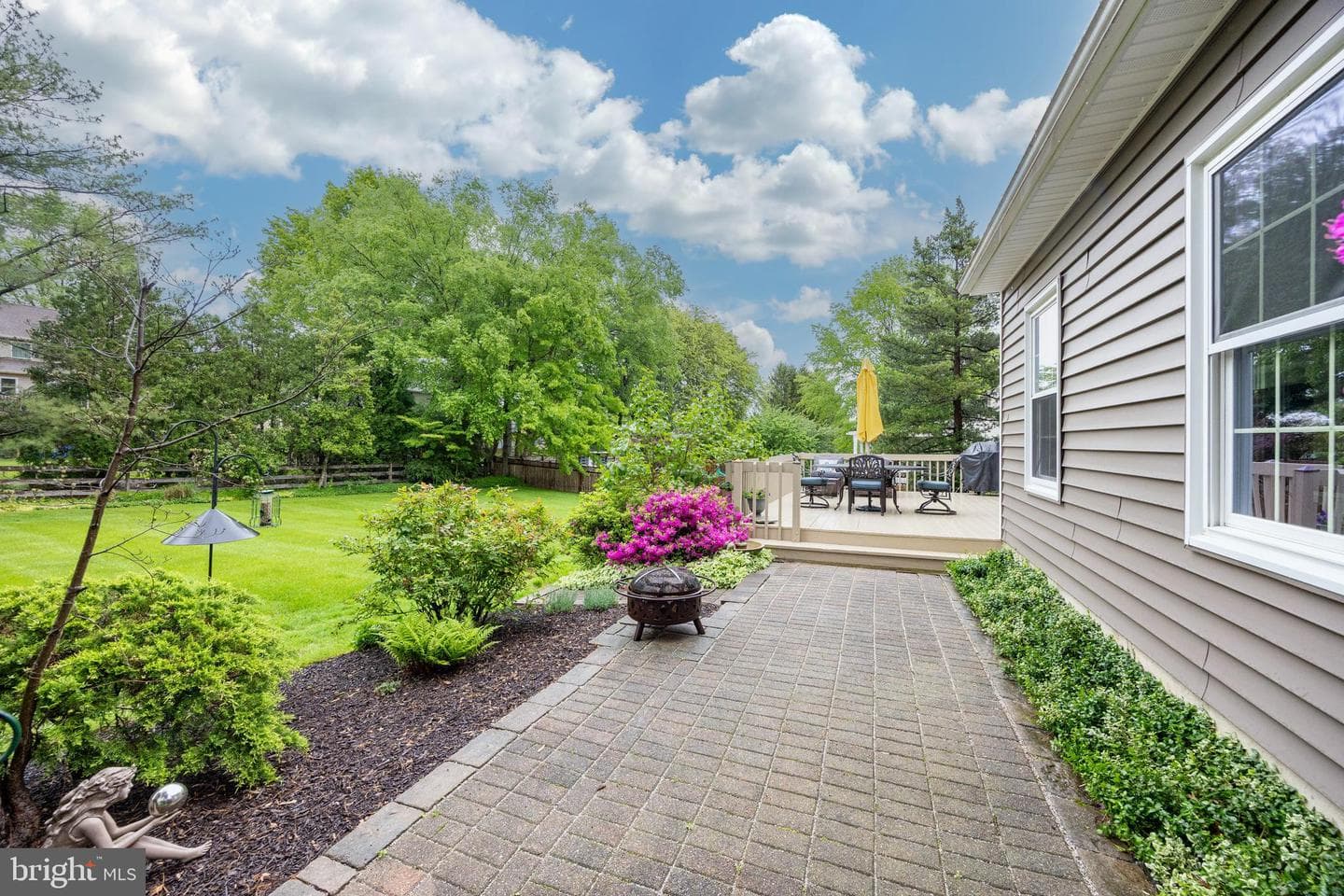 211 Ravenwood Road photo 26
