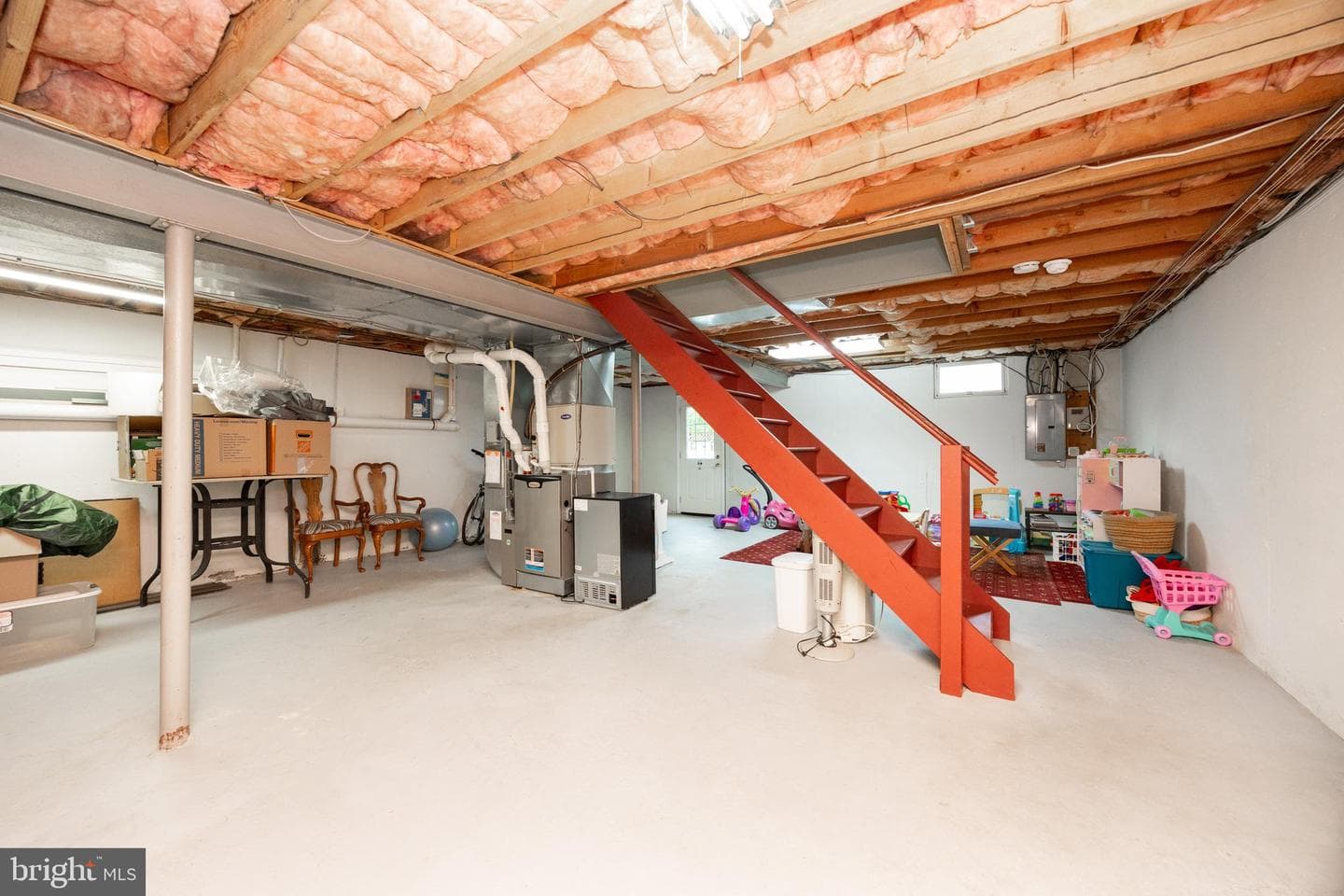 211 Ravenwood Road photo 41