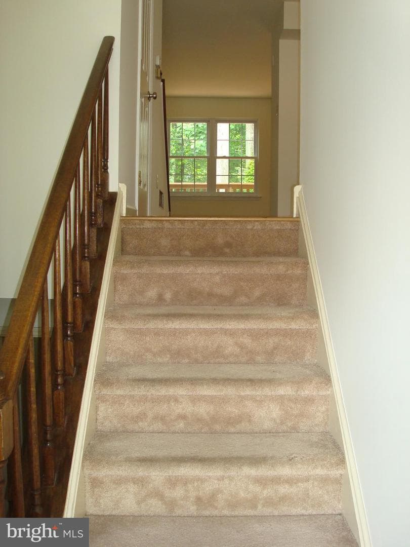 1704 Stoneham Drive photo 14
