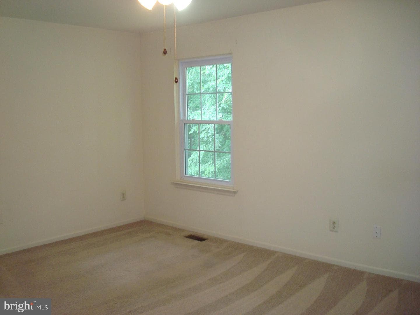 1704 Stoneham Drive photo 17
