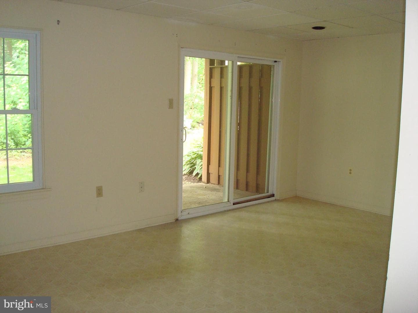 1704 Stoneham Drive photo 24
