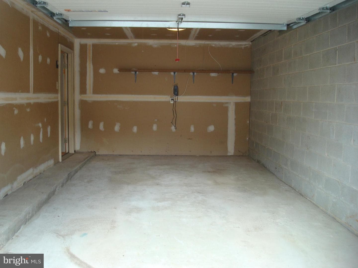 1704 Stoneham Drive photo 47