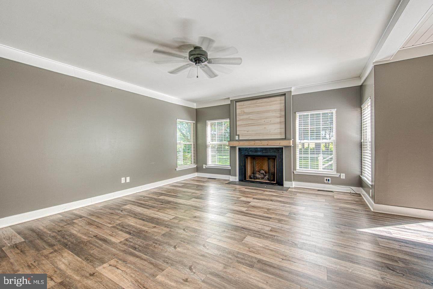 732 Slate Hill Drive photo 8