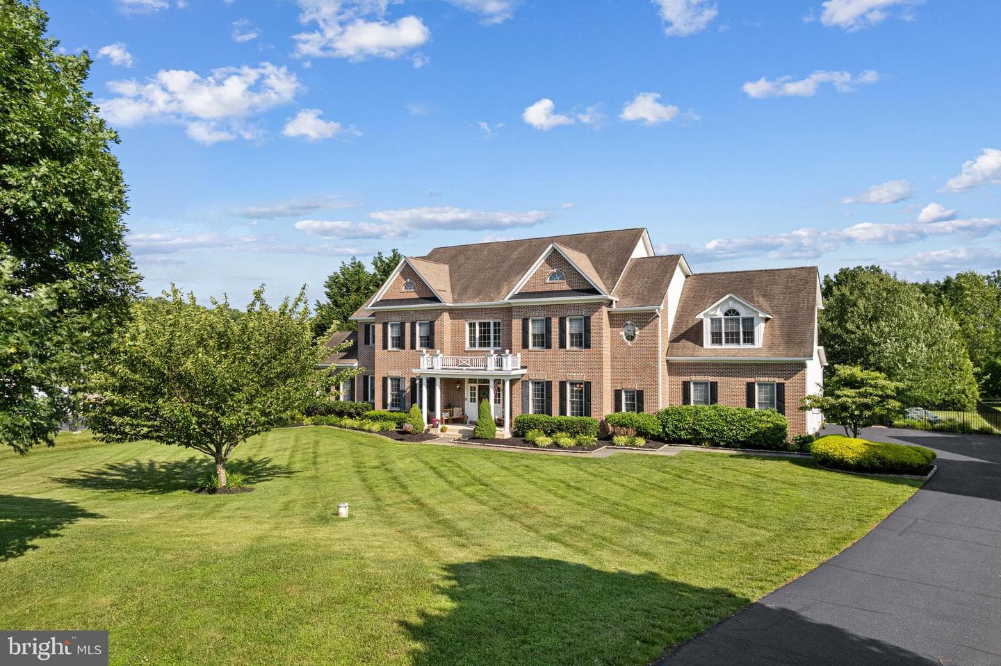 133 Talbot Drive photo 2