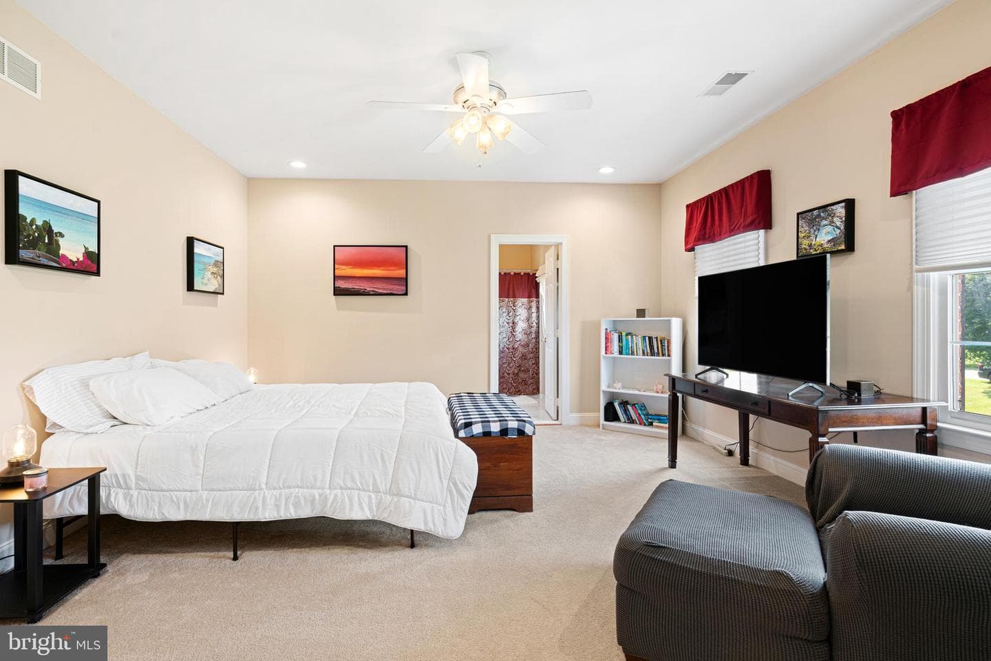 133 Talbot Drive photo 36