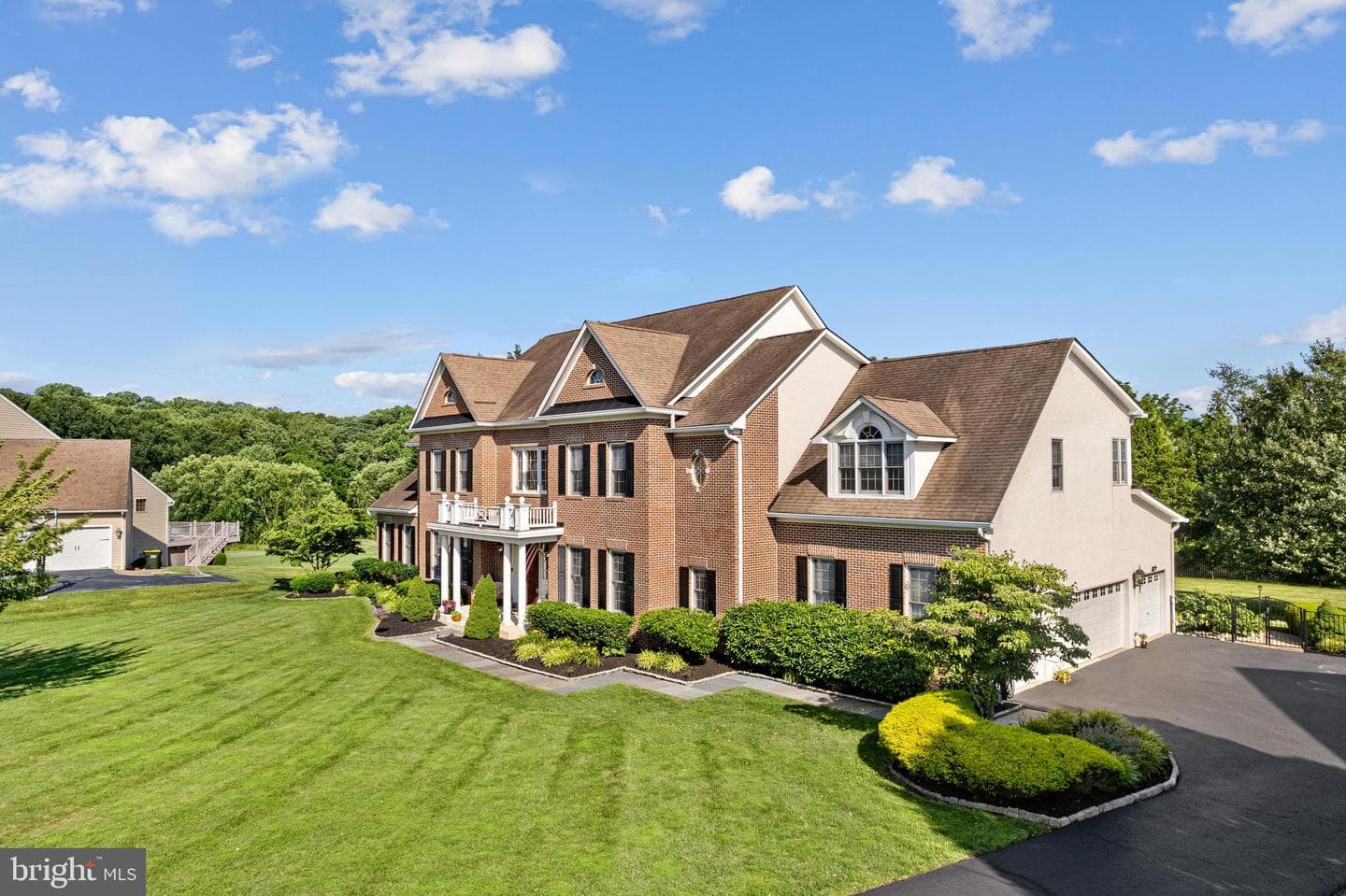 133 Talbot Drive photo 4