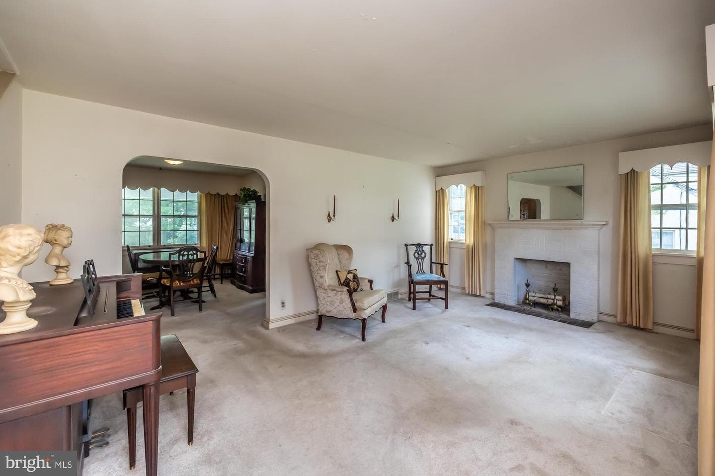 8 Stanton Avenue photo 2