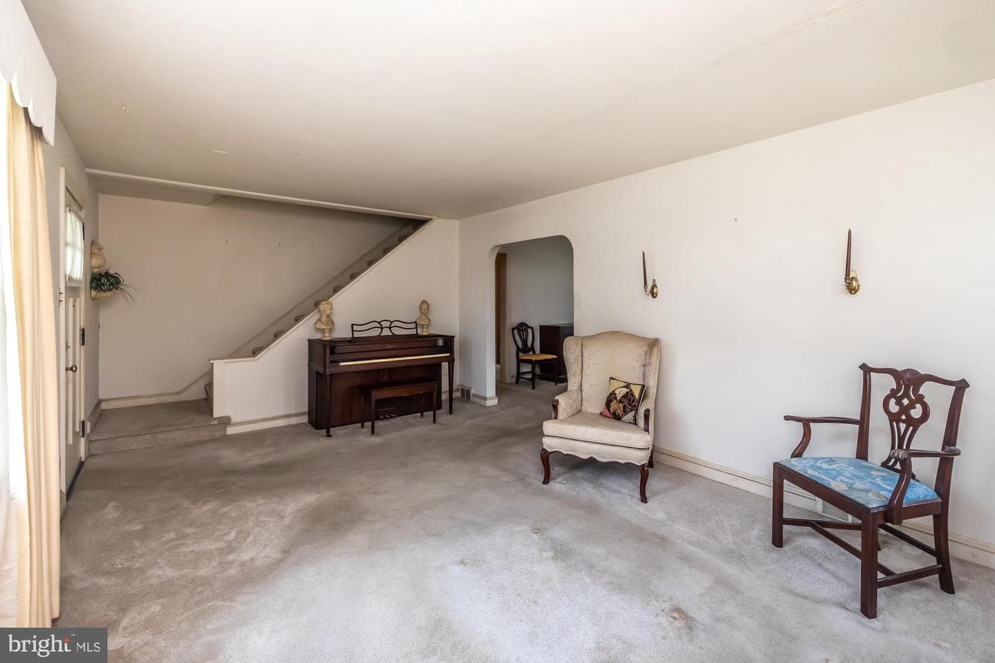 8 Stanton Avenue photo 4