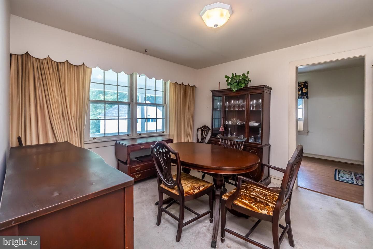 8 Stanton Avenue photo 7