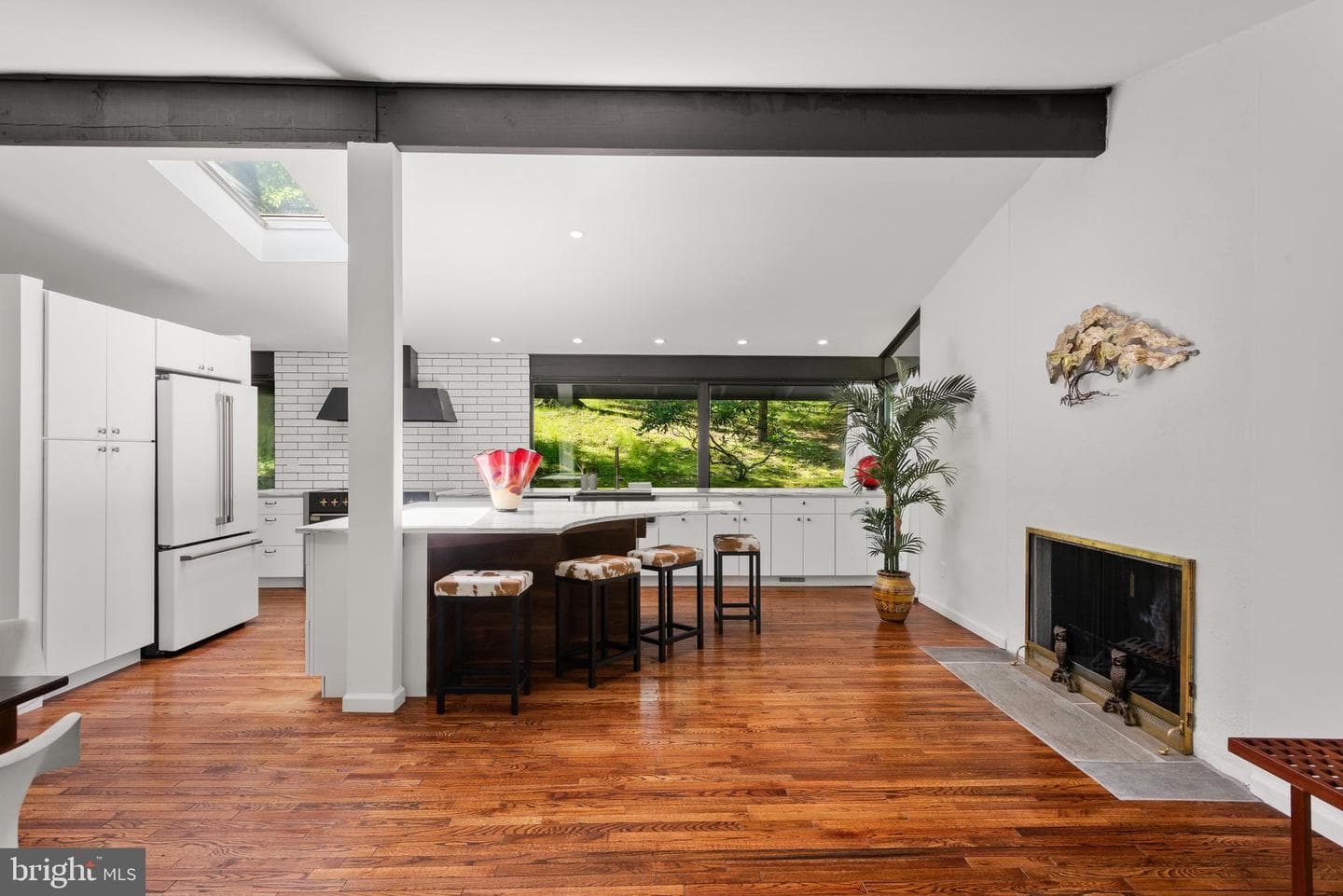 244 Vincent Road photo 11