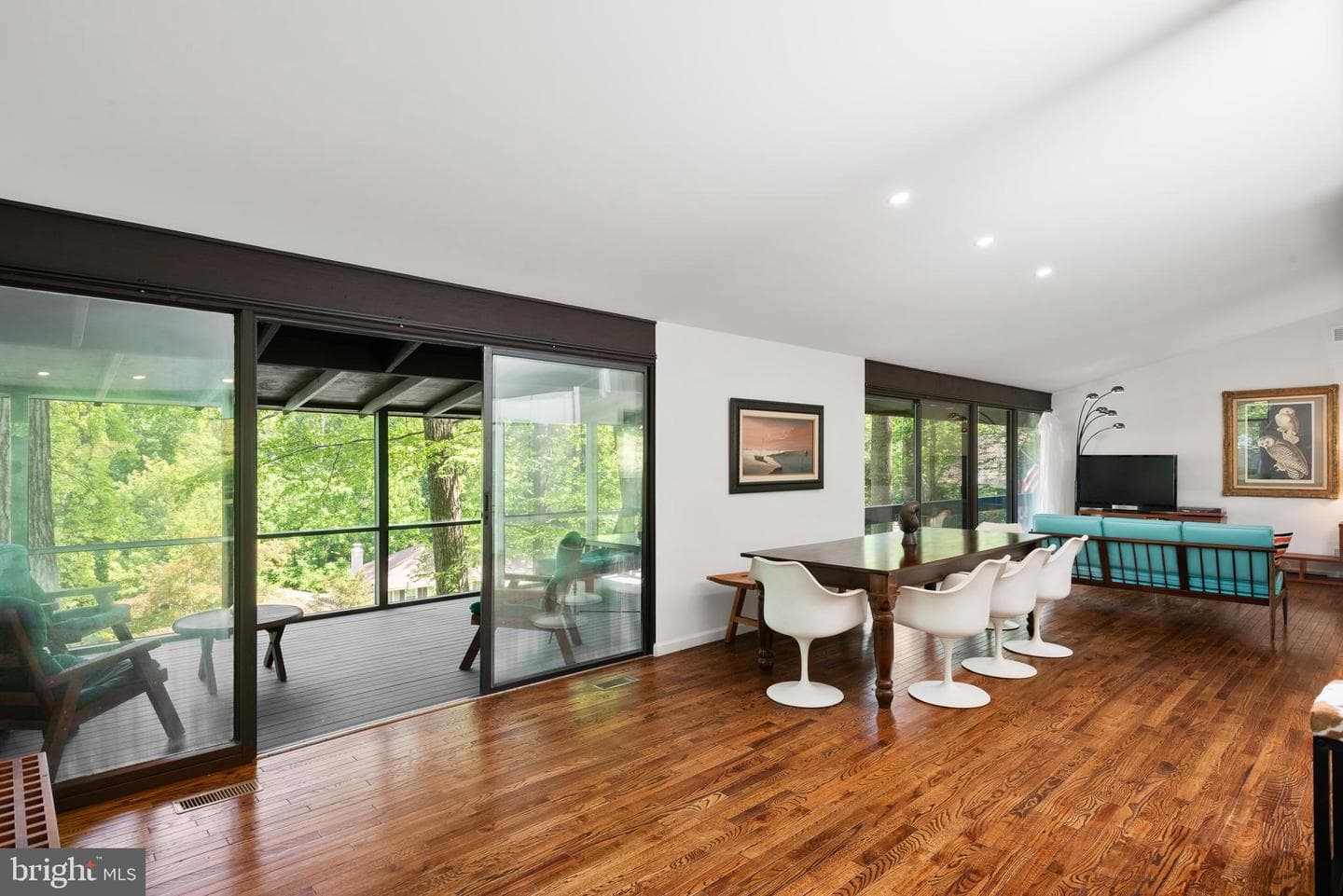 244 Vincent Road photo 17